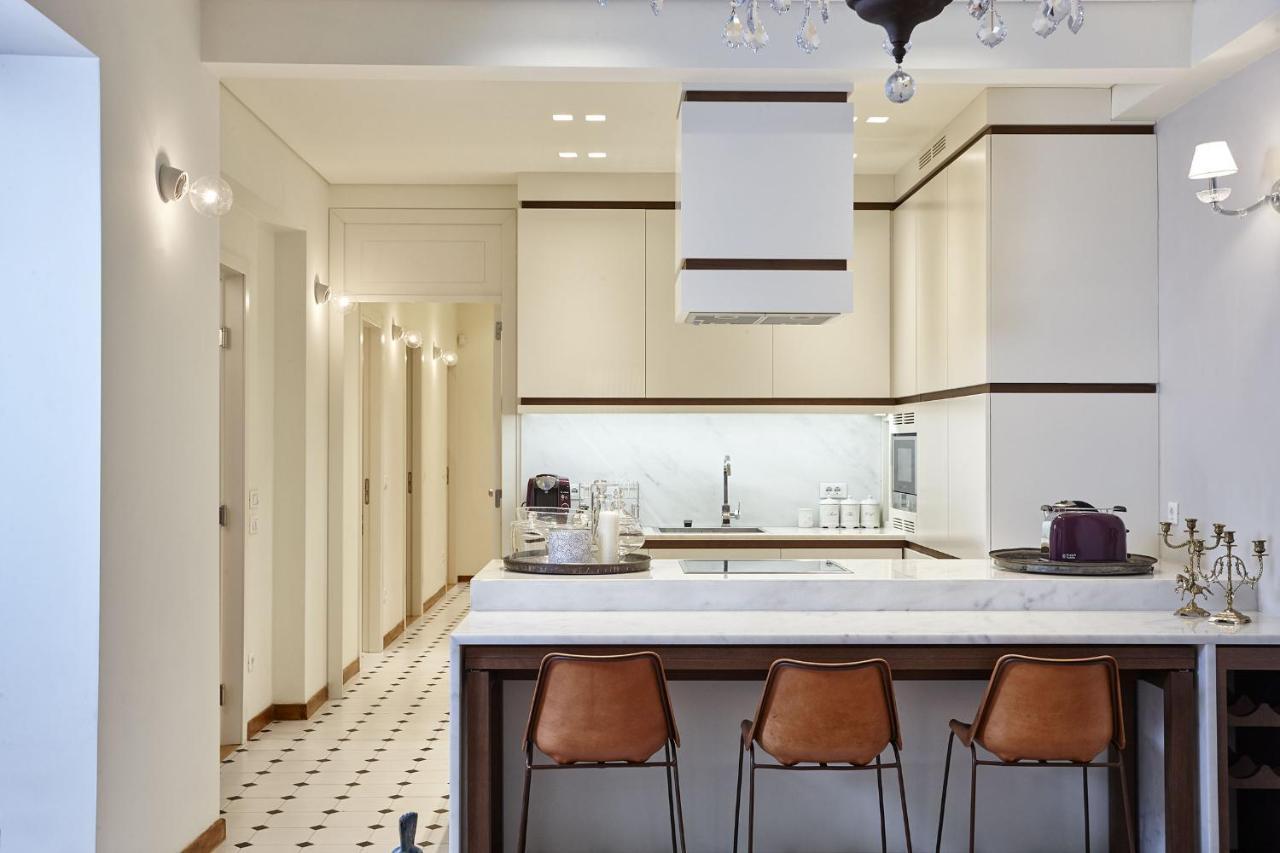 Kolonaki Square Elegant Apartment เอเธนส์ ภายนอก รูปภาพ