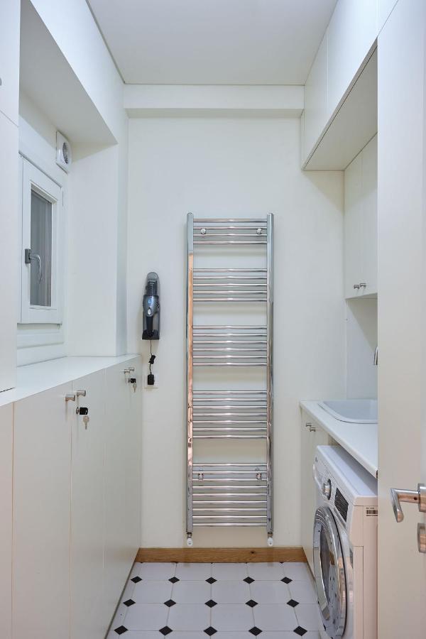 Kolonaki Square Elegant Apartment เอเธนส์ ภายนอก รูปภาพ