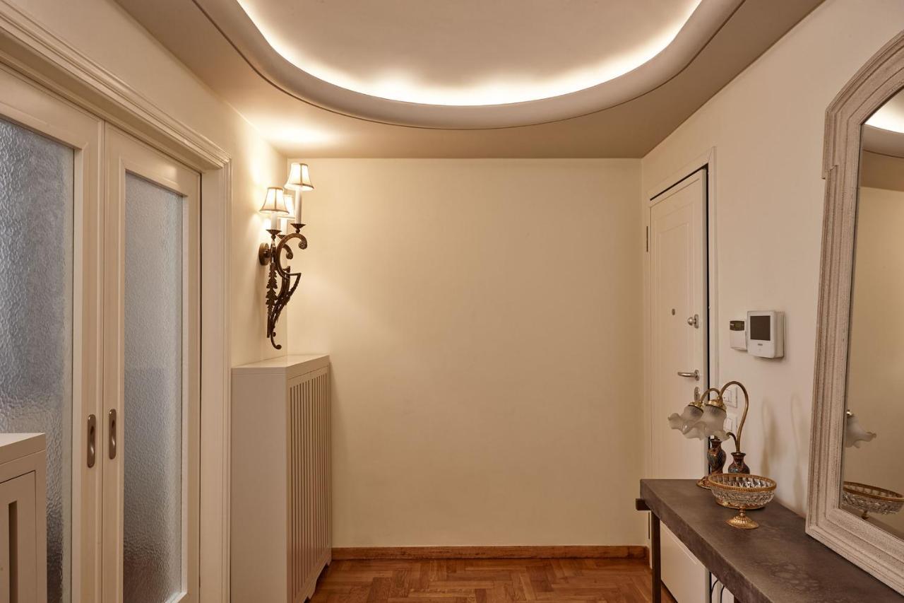 Kolonaki Square Elegant Apartment เอเธนส์ ภายนอก รูปภาพ